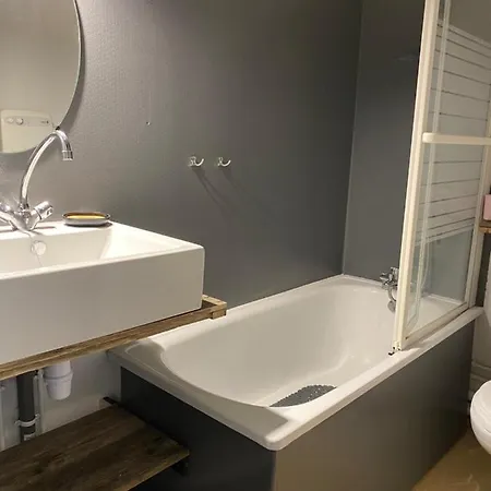 Bel 4 A 6 Couchages Au Pied Des Pistes A Superbagneres *